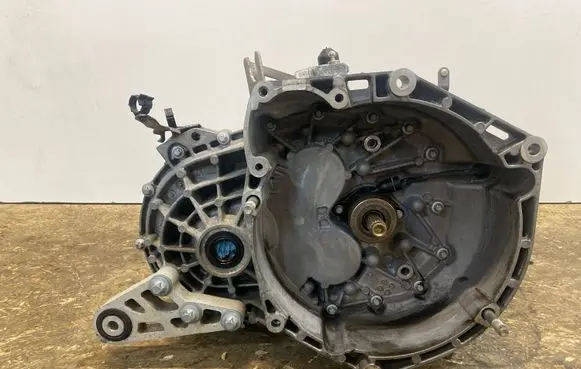 Fiat 500X Manual 6 speed gearbox C63563533