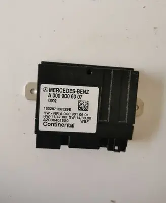 Mercedes-Benz C W205 Fuel injection pump control unit/module A0009006007