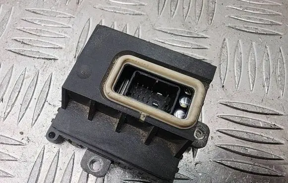BMW 5 E60 E61 Xenon control unit/module 6934836