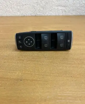 Mercedes-Benz ML W166 A set of switches A1669054400 F5738