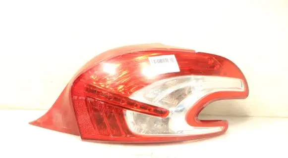 Peugeot 208 Rear/tail lights