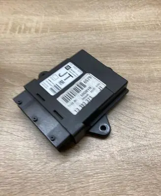 Opel Vectra C Door control unit/module 13193371 5WK46008C