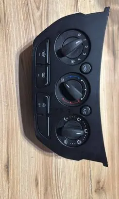 Ford C-MAX II Climate control unit cj5t19980eb