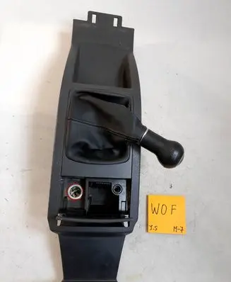 Volkswagen Polo IV 9N3 Center console 6Q1863284A