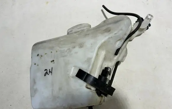 Mercedes-Benz SLK R171 Windshield washer fluid reservoir/tank ZBIRNICVZEK171