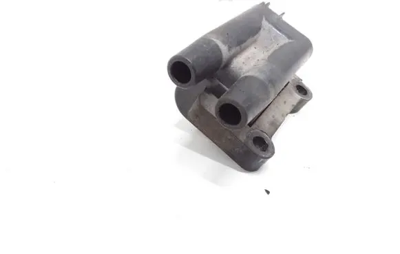 Mitsubishi Pajero Sport I High voltage ignition coil FC0021 8110894