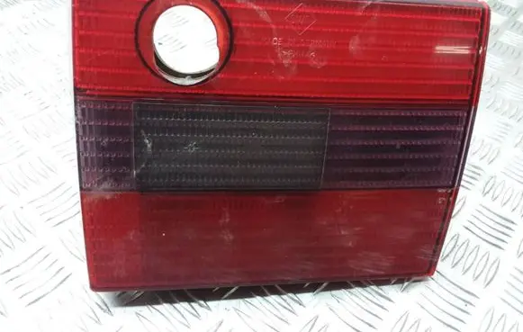Volkswagen PASSAT B4 Tailgate rear/tail lights 3A9945259