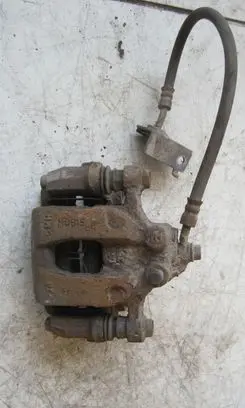 Hyundai Tucson TL Rear brake caliper 0738