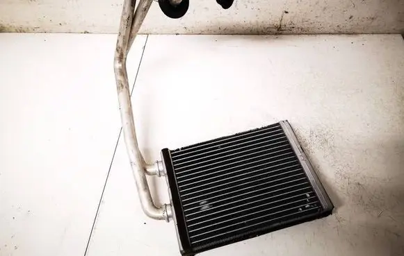 Nissan X-Trail T30 Heater blower radiator