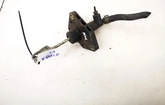 Clutch master cylinder