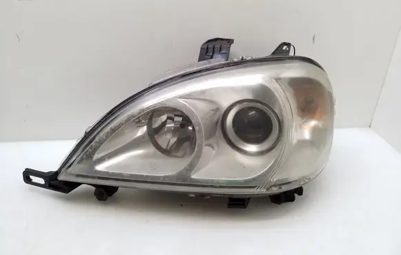 Mercedes-Benz ML W163 Headlight/headlamp 1638200749