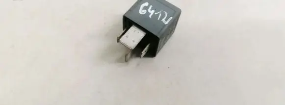 Audi A6 S6 C5 4B Other relay 8D0951253A V23134-B52-X300