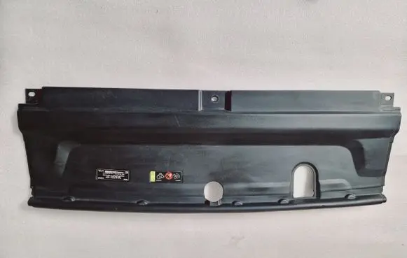 Volvo S90, V90 Radiator trim 31425025