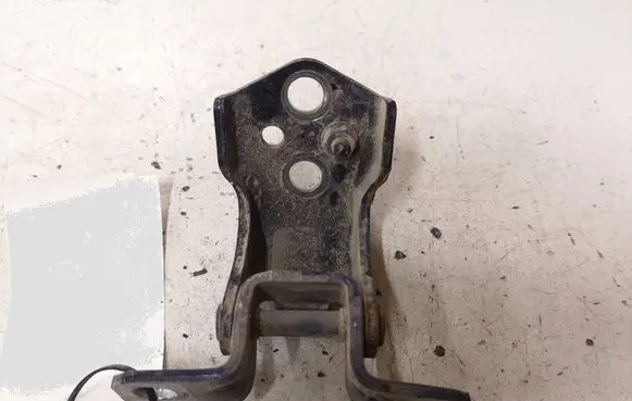 Mazda 6 Rear door lower hinge
