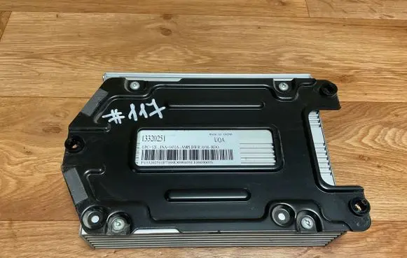 Opel Insignia A Sound amplifier 13320251 FNA0432A