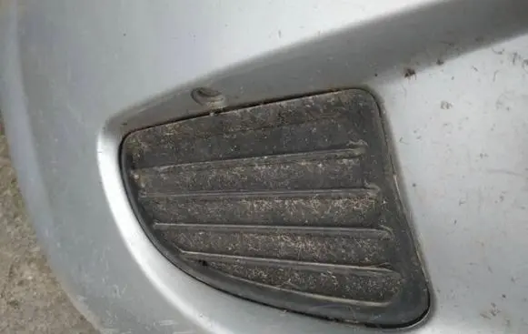Fiat Punto (188) Front bumper lower grill