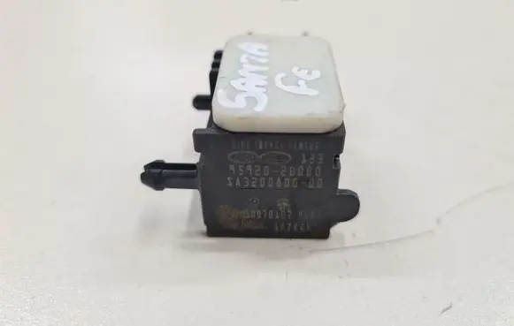 Hyundai Santa Fe Airbag deployment crash/impact sensor 9592028000 SA320080000