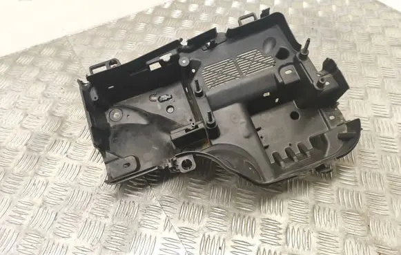 Peugeot 508 RXH Fuse box set 9687677280
