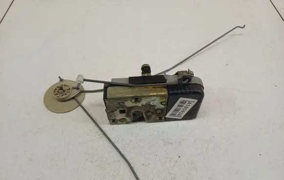 Peugeot 406 Front door lock 