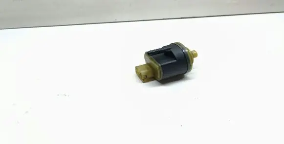 BMW 3 E90 E91 Fuel filter heater 7810134 13327810134