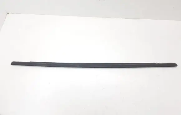 Peugeot 807 Rear door glass trim molding