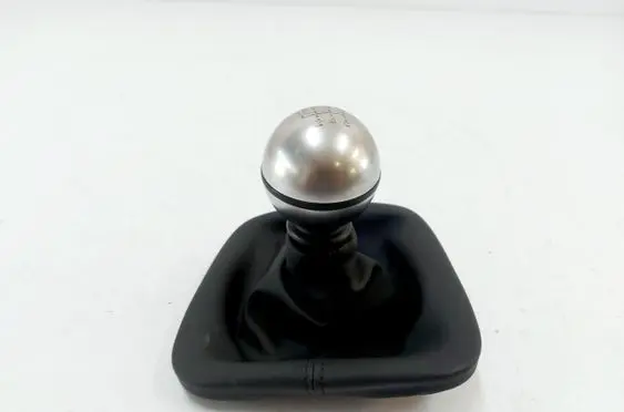Jeep Avenger Gear lever shifter trim leather/knob 