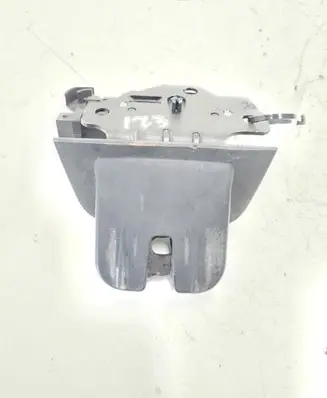 Audi A4 S4 B7 8E 8H Tailgate/trunk/boot lock/catch/latch 8E0827520A 8P4827505C