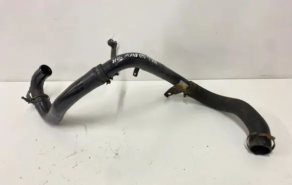 Volvo V60 Air intake hose/pipe AV616C760AC A12422999