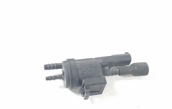 Mercedes-Benz GL X164 Vacuum valve A0025401497
