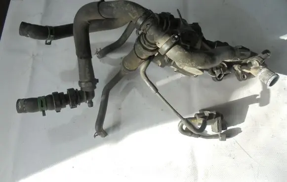 Renault Megane III Thermostat housing 110600353R