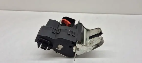 Mercedes-Benz CLC CL203 Tailgate/trunk/boot lock/catch/latch A2037400235