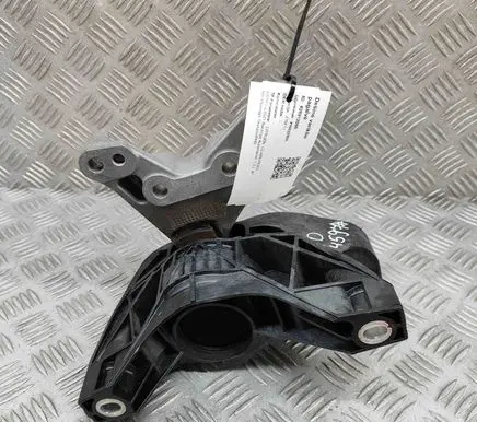 Citroen C5 Aircross Engine mount bracket 9820297580