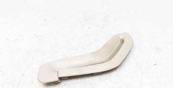 Volvo V70 Seat belt trim 