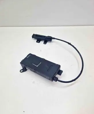 Mercedes-Benz SL R230 Keyless system antenna 2308200075 A2308200075