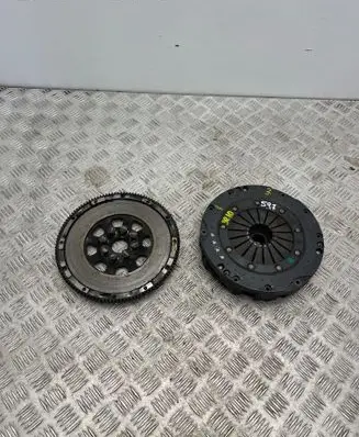 Maserati Quattroporte Clutch set kit 185984