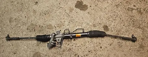 KIA Carens I Steering rack P15302 037724