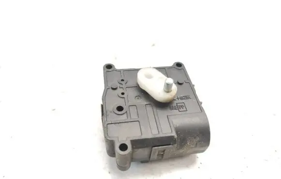 Toyota Corolla Verso E121 Air flap motor/actuator 1138002051 1G19