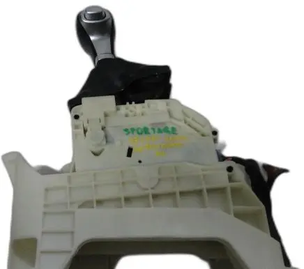 KIA Sportage Gear shifter/selector 46701-D4440