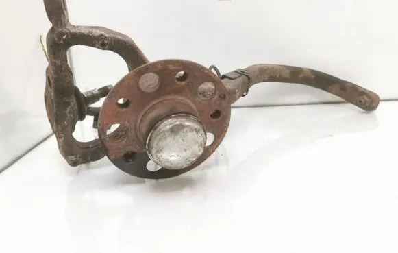 Mercedes-Benz E W211 Front wheel hub spindle knuckle