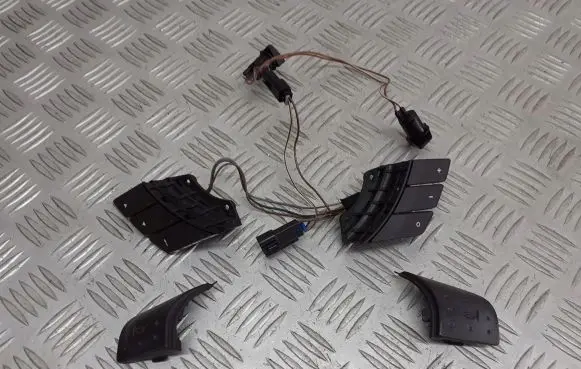 Opel Corsa C Head unit multimedia control 9185419