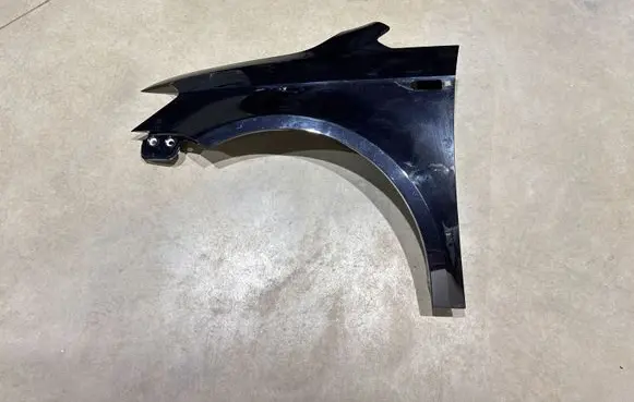 Volkswagen Caddy Fender