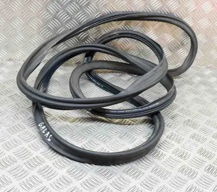 Audi A7 S7 4K8 Trunk rubber seal (body) 4K8827705B