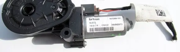 Mercedes-Benz C W205 Seat adjustment motor A2054406537