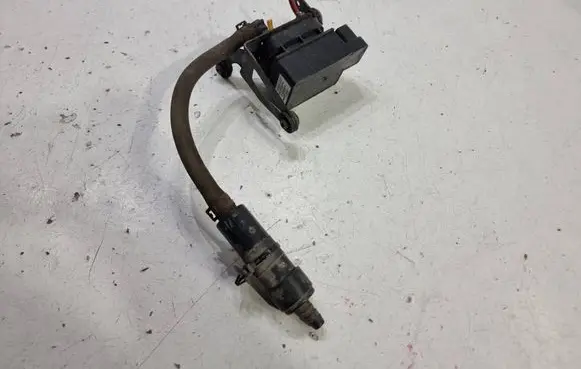 Porsche Panamera (970) Air suspension valve block 97035815302 110515 15152400262