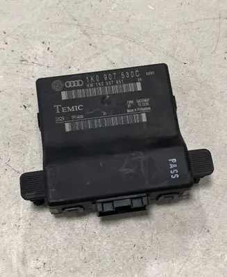 Volkswagen Touran I Gateway control module 1K0907530C 1K0907951