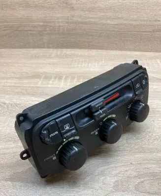 Chrysler Voyager Climate control unit 05005003AD