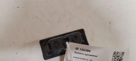 Audi A3 S3 8V Number plate light