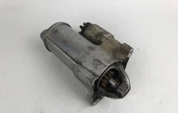 Mini One - Cooper F56 F55 Starter motor 7649090 0001170201