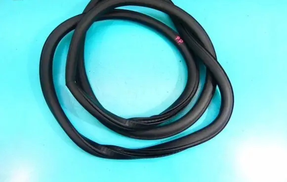 Jeep Renegade Front door rubber seal IMPRK1289107