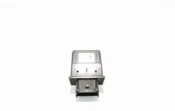 Peugeot 3008 I Other control units/modules 9663357180